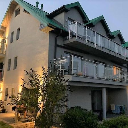 Zielony Daszek Sianozety Exteriör bild
